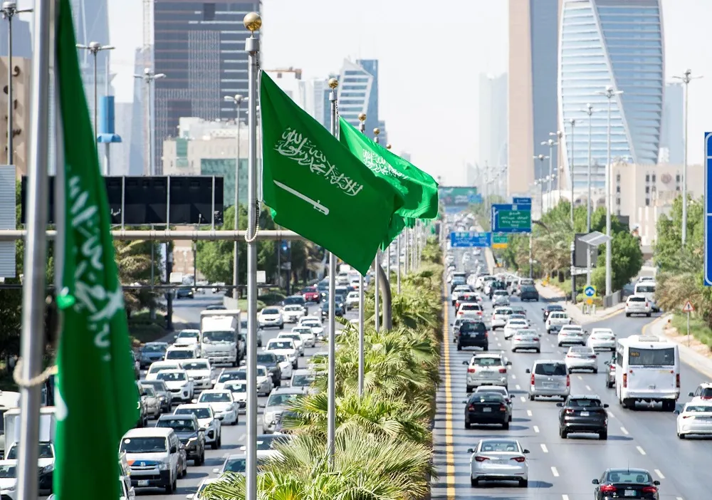 الفرق بين الإقامة المميزة والتجنيس