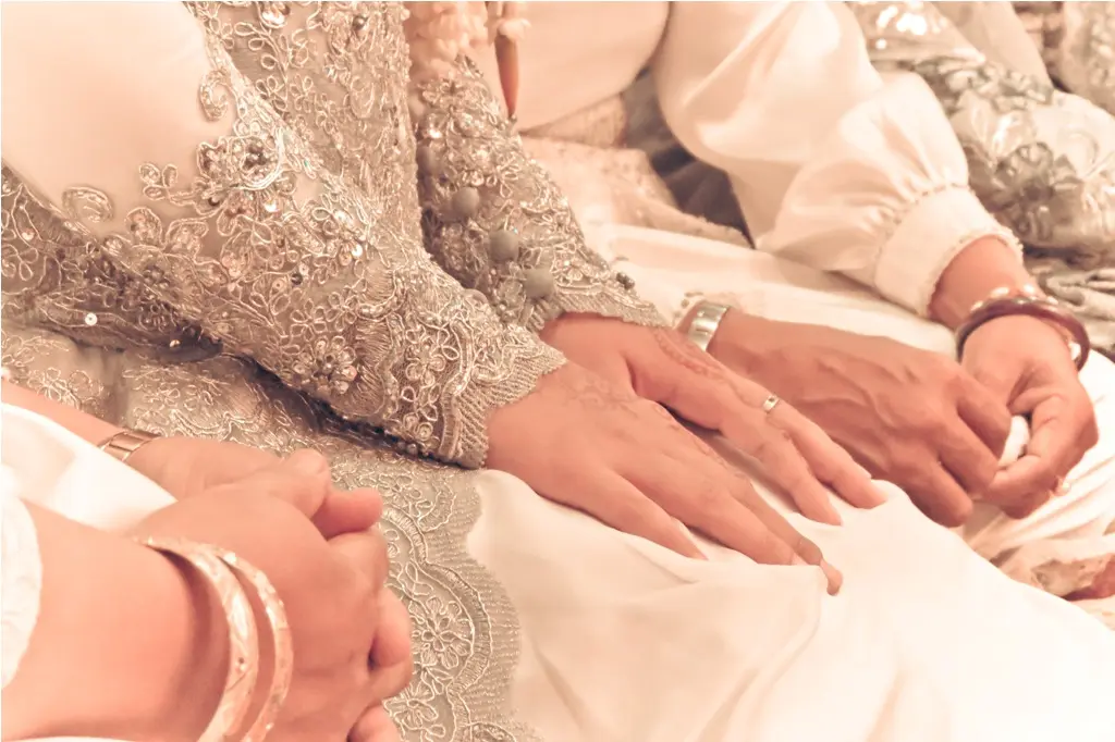 كيف تتجنب رفض تصريح الزواج