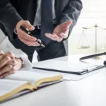 الفرق بين الجنسية والإقامة الدائمة